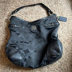 Coach shoulder bag
